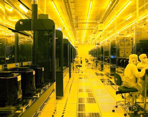 singapore electronics industry.